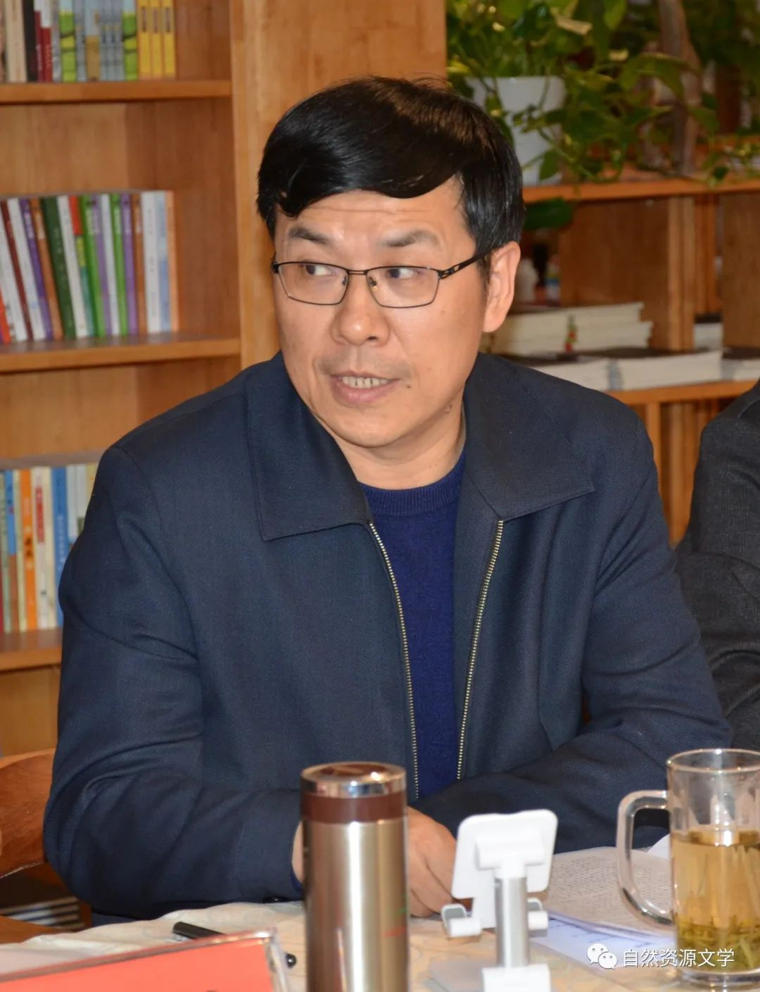 六届二次会议03